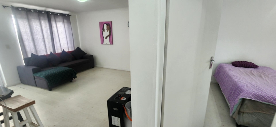 2 Bedroom Property for Sale in Ottery Western Cape